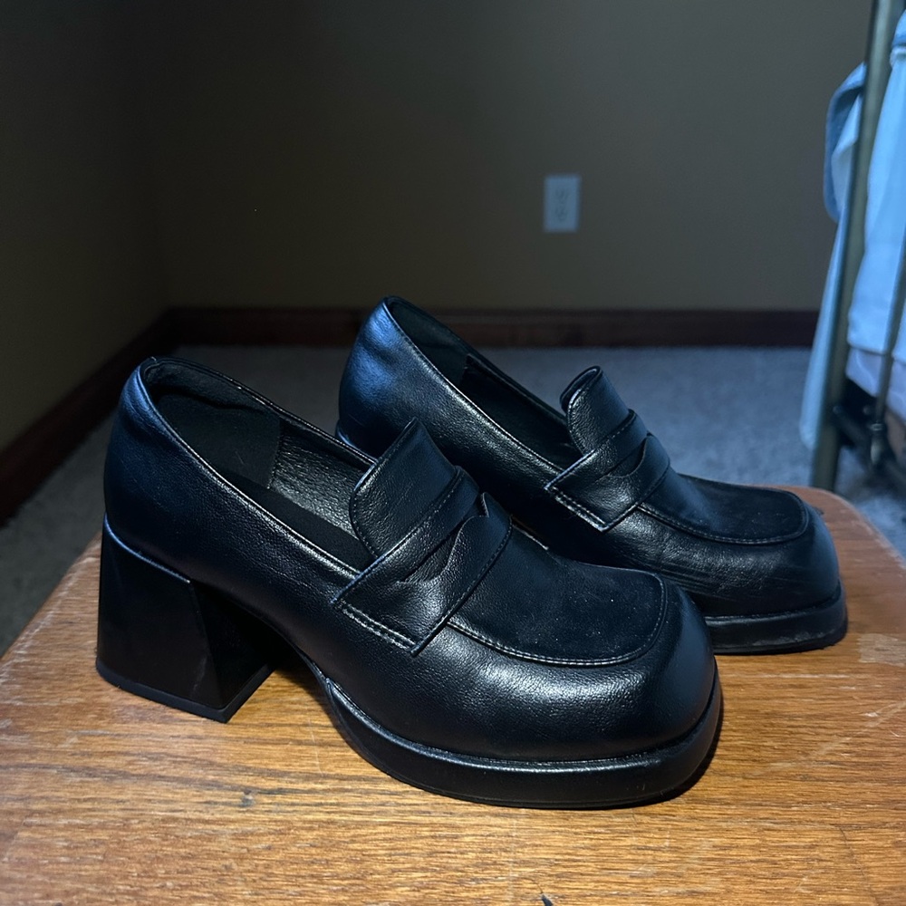 Black Chunky Heel Loafers